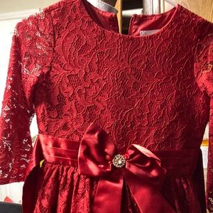 Beautiful red girls dress. Just in time for valentines pics!!!!